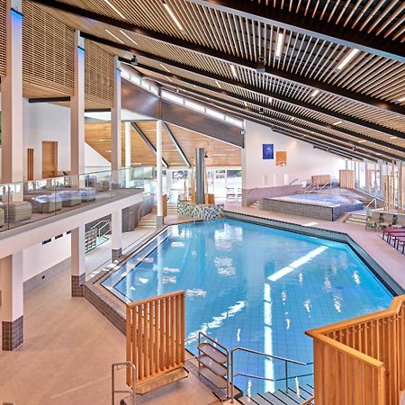Fewo 20 - Appartement Im Rottalblick - Youngmodern Wohnen Mit Bademantelgang Zur Therme, Tv, Balkon Und Persoenlichem Gaesteempfang Von Astarte Estate Bad Griesbach  Bagian luar foto