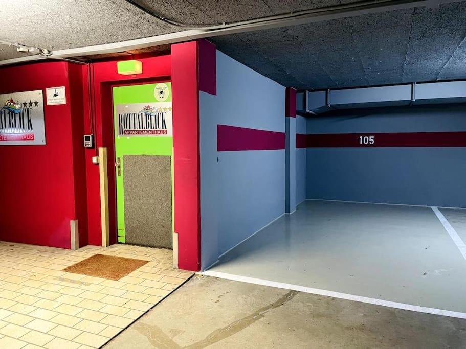 Fewo 20 - Appartement Im Rottalblick - Youngmodern Wohnen Mit Bademantelgang Zur Therme, Tv, Balkon Und Persoenlichem Gaesteempfang Von Astarte Estate Bad Griesbach  Bagian luar foto